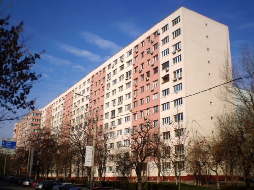 3 camere Titan Piata Salajan