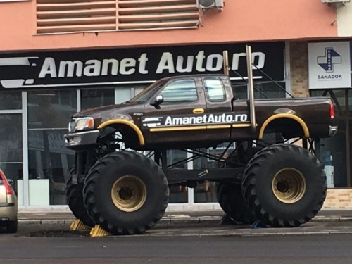 Amanet Auto Parcare Subterana