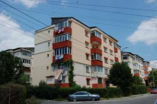 Apartament 3 camere  67.71 mp 
