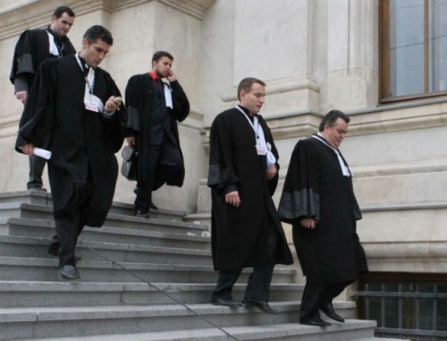 avocat Coltuc Intreaba un avoc