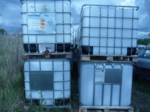 Bidoane plastic (1000 L.) cu s