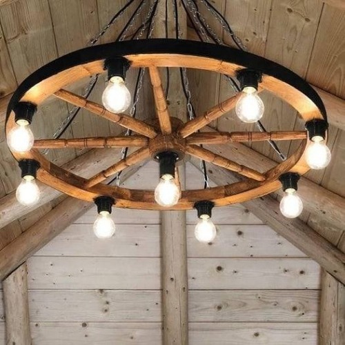 Candelabru vintage din lemn