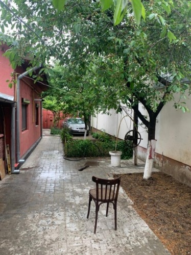 Casa vanzare 3 camere Prelungi