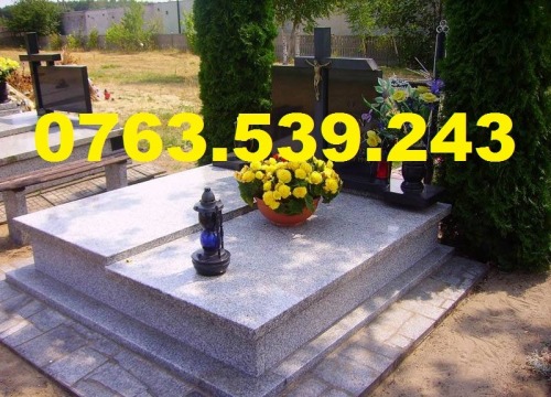 Cavouri Monumente Funerare Mar