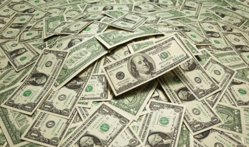 CUMPAR AUTO CU PLATA CASH PE L