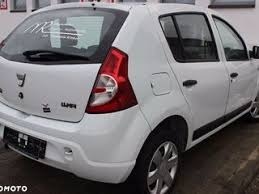 Dezmembrez dacia sandero din 2