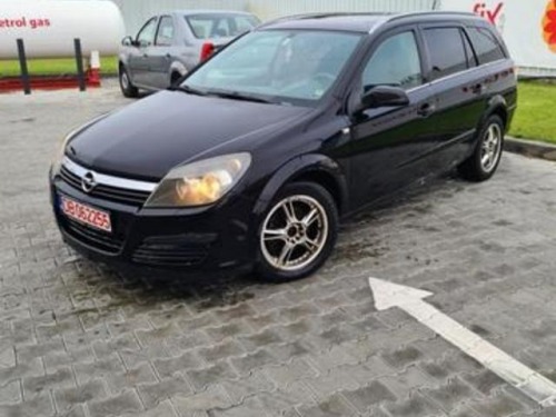 Dezmembrez Opel astra h 1.3 di