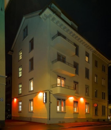 Elvetia  Club Erosworld cauta 