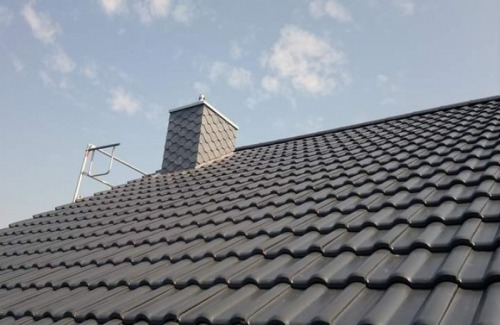 Execut  m acoperi  uri mansard