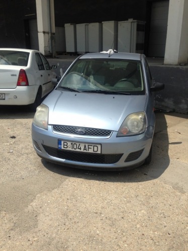 Ford Fiesta din 2007 (B104AFD)