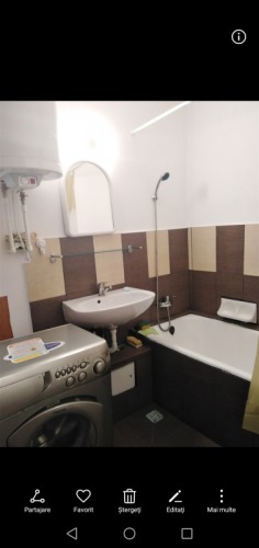 Garsoniera Schela 2 camere