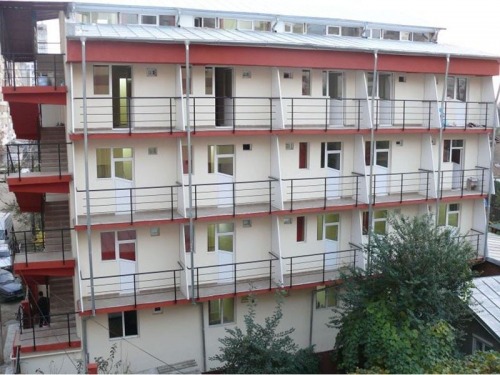 Inchiriem camere pentru muncit