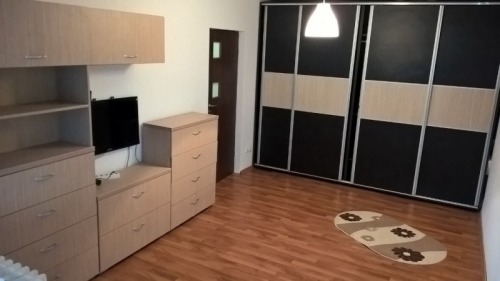 Inchiriez 2 camere Dr Taberei 