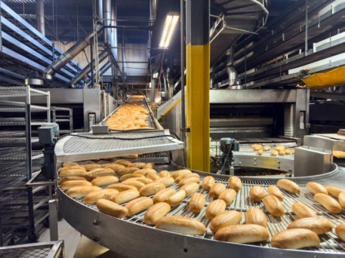 Industria alimentara cauta col