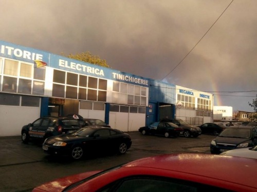 Iulius Service  mecanica auto 