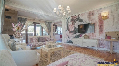Locatie cu poveste in stil neo