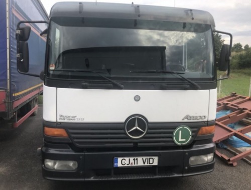 Mercedes Atego platforma utila