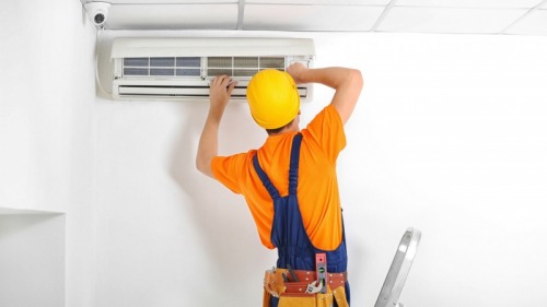 MONTAJ AER CONDITIONAT 400 lei