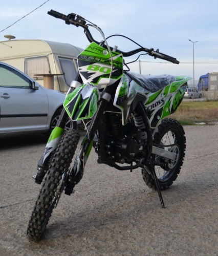 MotoCross DirtBike Hurricane 2
