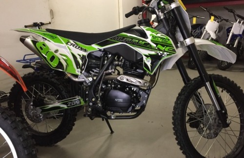 MOTOCROSS HURRICANE 250CC MANU