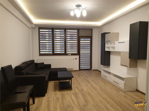 Proprietate  pe 100 mp   zonar