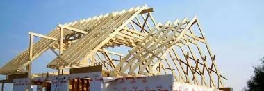 Realizam reparatii la acoperis