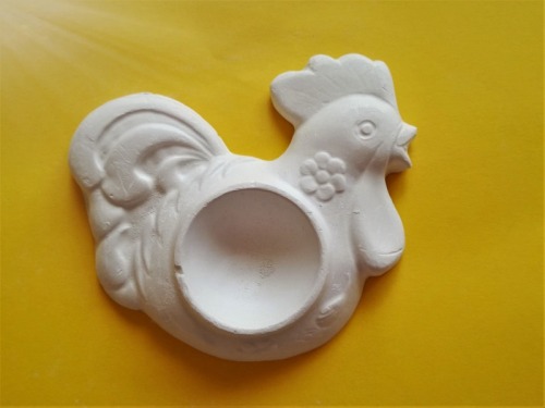 Suport ou Gainusa   figurine i