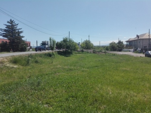 Teren 1013 mp  Sola 10  Onesti