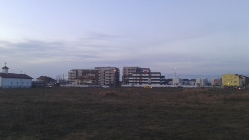 Teren 2000 mp  Pipera  Volunta