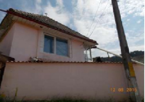 Teren 684 mp si casa  str. Cri