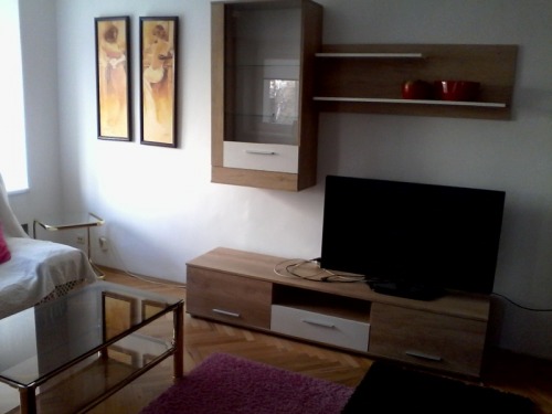 Unirii Tribunal 2 camere premi