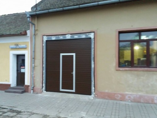 usi garaj rezidentiale SLATINA