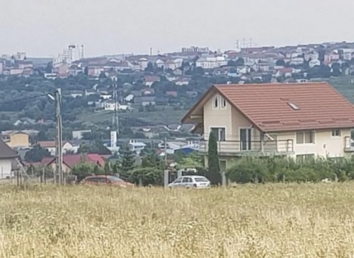 Vand 3 loturi teren intravilan