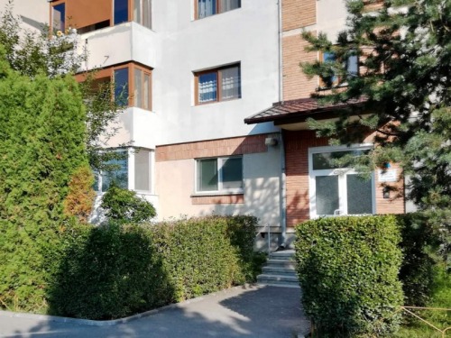 Vand Apartament atipic 90mp  C
