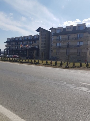 Vand teren intravilan 2600 mp