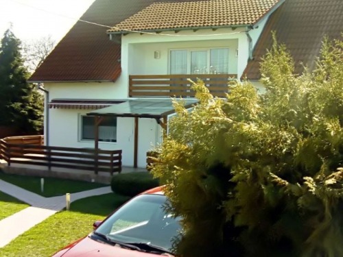 Vand urgent Casa noua 2004 in 