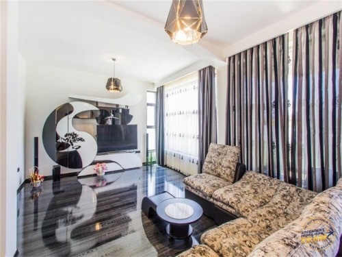 Vila  pe design distinctiv