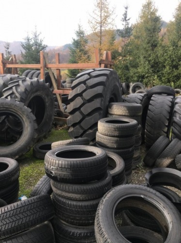 Vindem anvelope second hand si