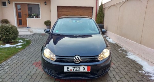 Volkswagen Golf VI